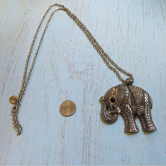 ZAD Silver Long Elephant Necklace - Picture 1 of 3